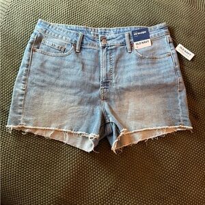 Old Navy OG Straight Shorts with Frayed Hem